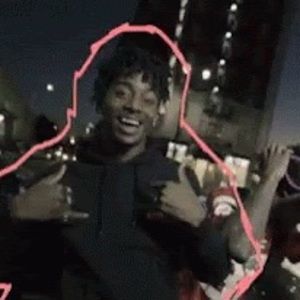 Meet your Posher, Bee